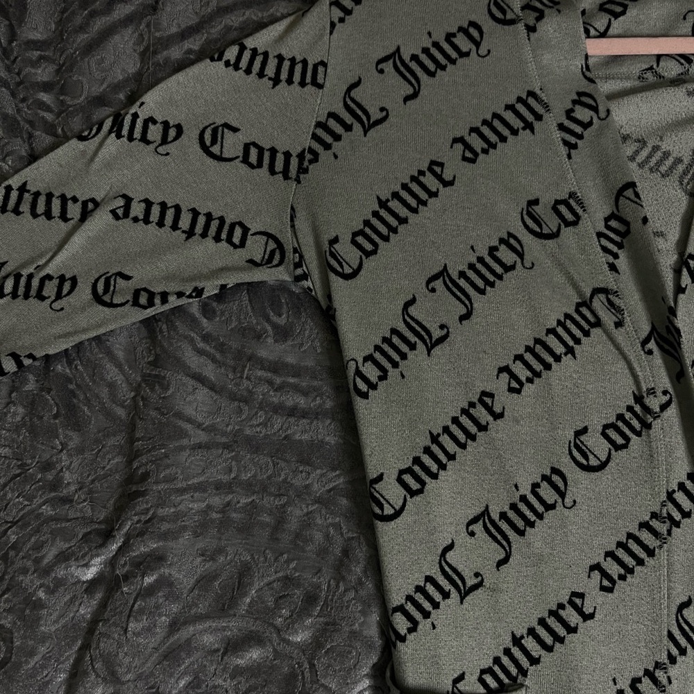 Juicy Couture Gray Logo Robe